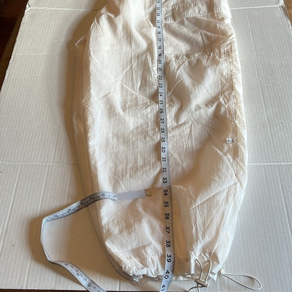 Athleta, Alicia Keys-18-cream-High waisted utility cargo jogger with drawstring - Picture 13 of 16